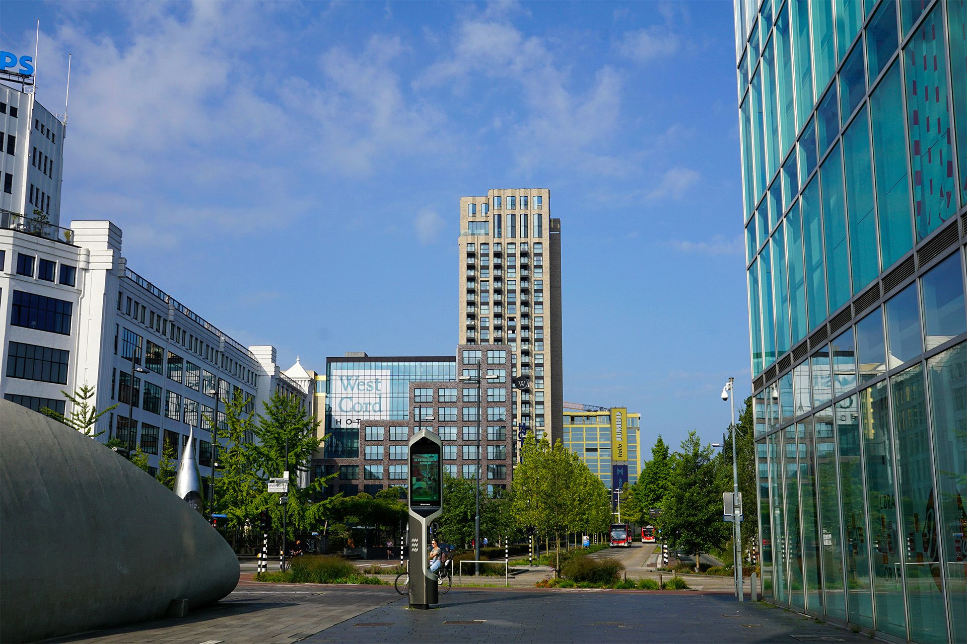Kantoren en woontorens in het centrum van Eindhoven